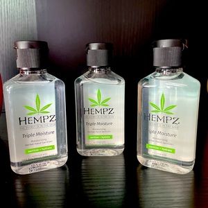 3 pack Hempz mini hand sanitizers. Purse size!